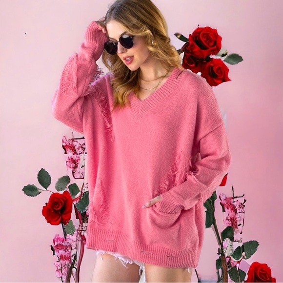 NWT Boutique Brand Chunky Oversized Distressed Sweater - Picture 2 of 9